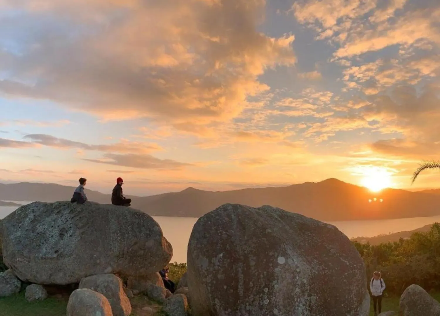 Nomades Vibe Da Ilha - Adventure Hostels & Coworking Florianópolis